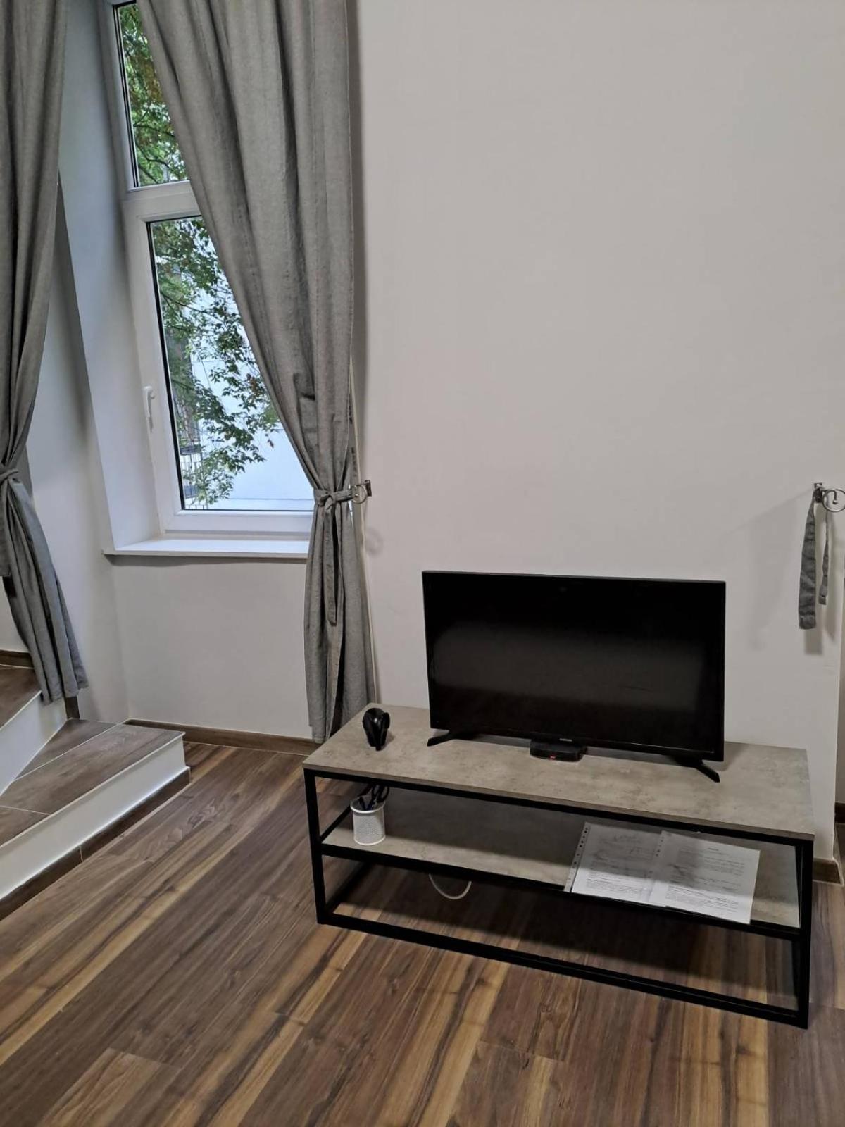 Cute Downtown Apartment บูดาเปสต์ ภายนอก รูปภาพ